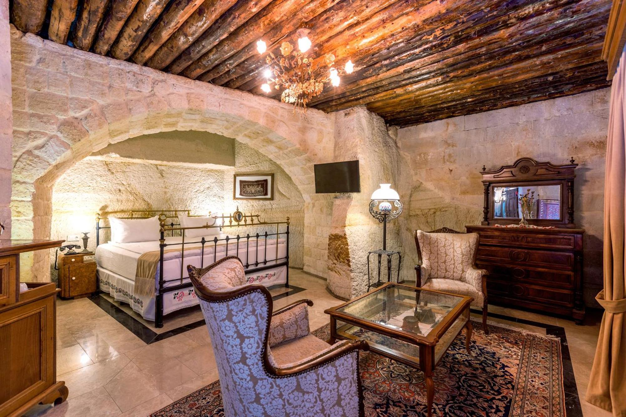 Hanedan Cappadocia Suites Urgup Exterior photo